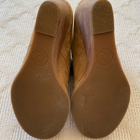 Lucky Brand Yamene Wedge Lace up Ankle Booties Suede Tan Size 6.5M - Picture 6 of 12